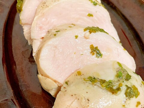 低温調理●鶏むね肉のサラダチキン仕立て青じそ味